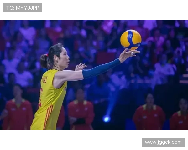 中国女排横扫泰国夺亚洲杯冠军 赛后主教练与球员分享胜利喜悦