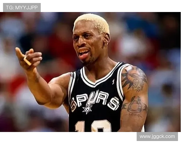 摩西·马龙传奇人生:从篮球天才到NBA伟大中锋的崛起与辉煌 摩西·马龙传奇人生:从篮球天才到NBA伟大中锋的崛起与辉煌