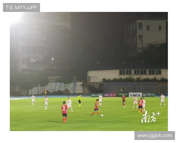 泰州迎战宿迁强强对决两地足球盛宴点燃激情赛场 泰州迎战宿迁强强对决两地足球盛宴点燃激情赛场