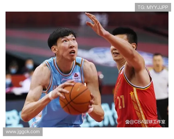 成都篮球队默契配合的关键因素与战术分析探讨