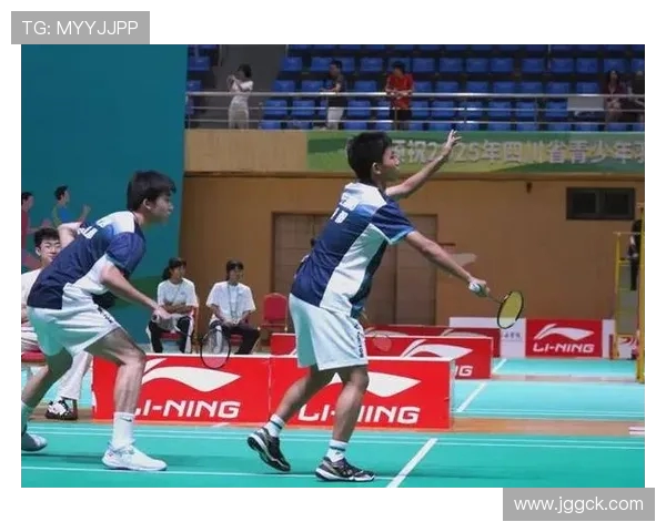 成都羽毛球队迎来速度变革引发热议助力运动员全面提升竞技水平