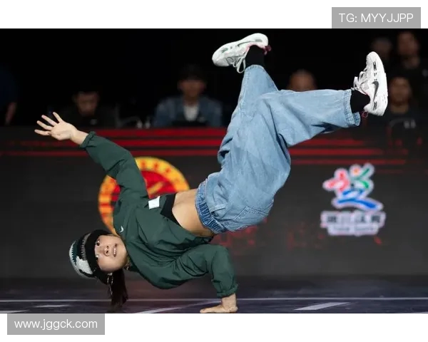 武汉街舞队在世界滑板锦标赛中的战术表现分析与点评