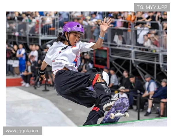 滑板战术解析：武汉滑板队如何运用包夹体系提升竞技水平