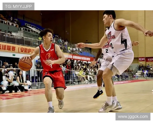 CBA联赛未来发展趋势探讨:提升竞技水平与吸引力的多维策略分析 CBA联赛未来发展趋势探讨:提升竞技水平与吸引力的多维策略分析