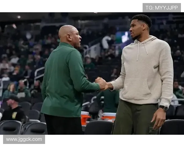 扬尼斯阿德托昆博的传奇之路从希腊到NBA的辉煌征程