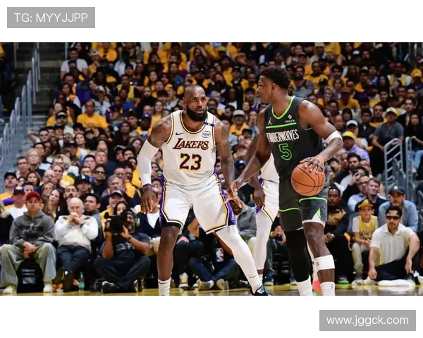 火箭与掘金激战正酣2月10日NBA精彩对决引发球迷热议 火箭与掘金激战正酣2月10日NBA精彩对决引发球迷热议